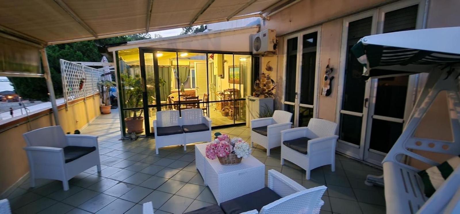La Terrazza Sul Mare Apartment Torre Grande Exterior photo